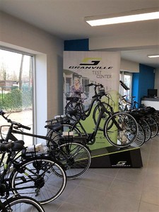 Benny's Bikes - foto's